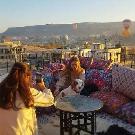 Homestay My Cappadocia Stone House *